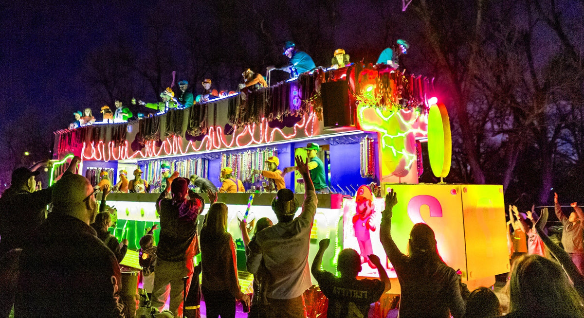 Mark Gra A Brief History of Mardi Gras: Tradition, Celebration, and the Spirit ...
